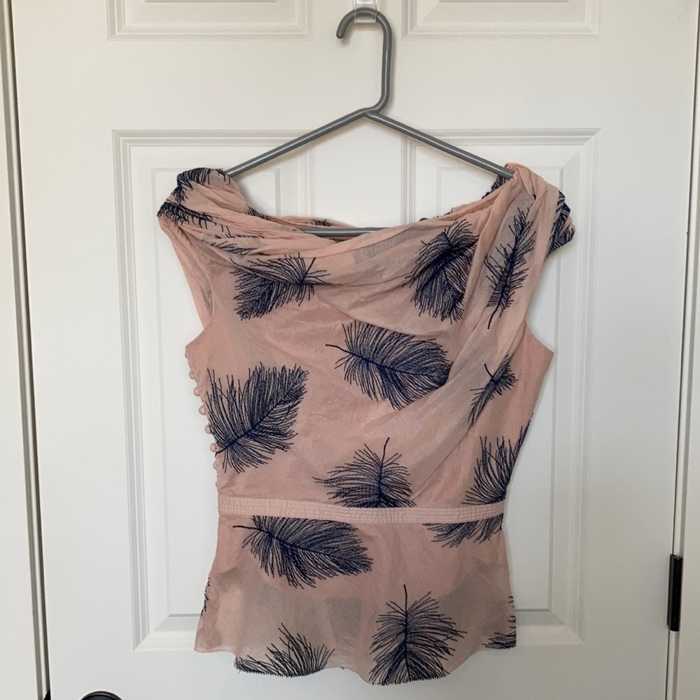 EUC unique, gorgeous top from Anthropologie size 6
